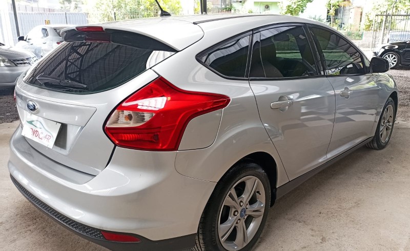 FOCUS 1.6 SE PLUS 16V FLEX 4P MANUAL - 2015 - CAXIAS DO SUL