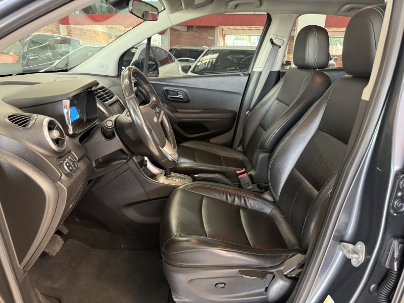 TRACKER 1.8 MPFI LTZ 4X2 16V FLEX 4P AUTOMÁTICO - 2014 - FARROUPILHA