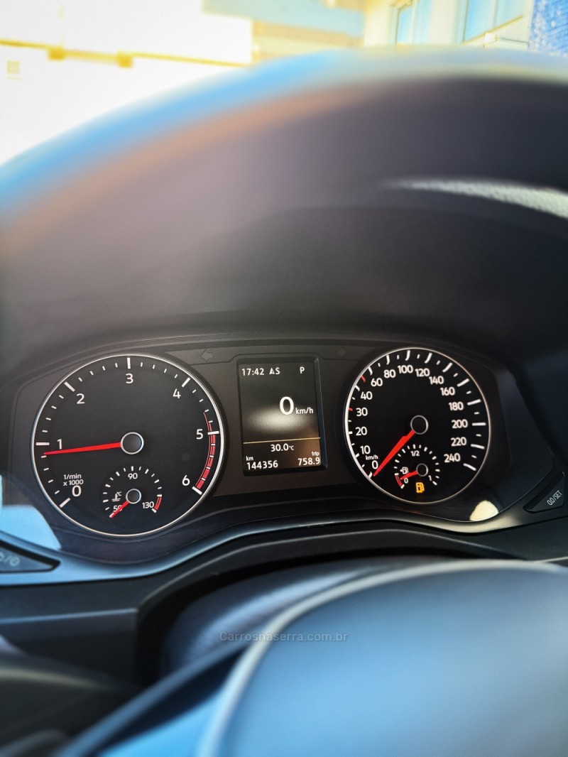 AMAROK 3.0 V6 TDI HIGHLINE CD DIESEL 4MOTION AUTOMÁTICO - 2019 - CANOAS