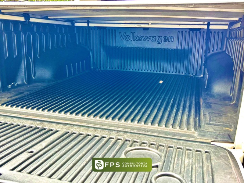 AMAROK 3.0 V6 TDI HIGHLINE CD DIESEL 4MOTION AUTOMÁTICO - 2019 - CANOAS