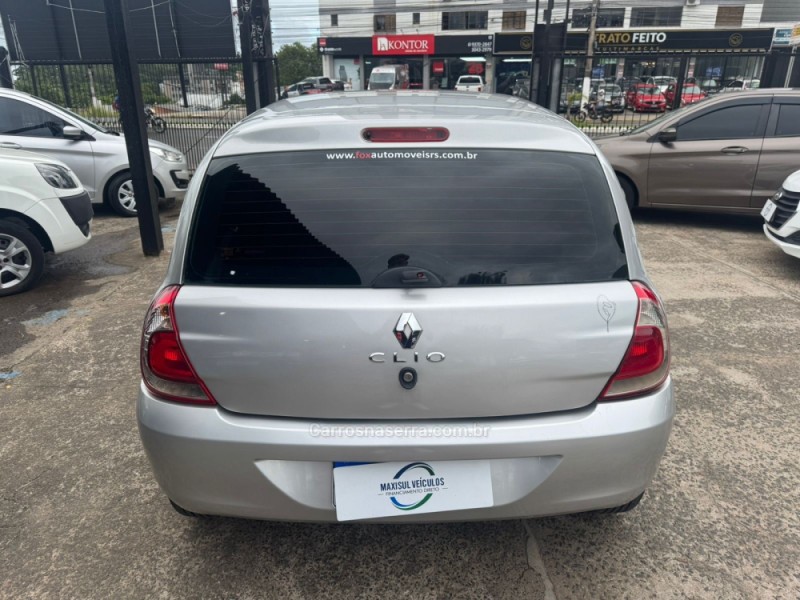 CLIO 1.0 EXPRESSION 16V GASOLINA 4P MANUAL - 2016 - GRAVATAí