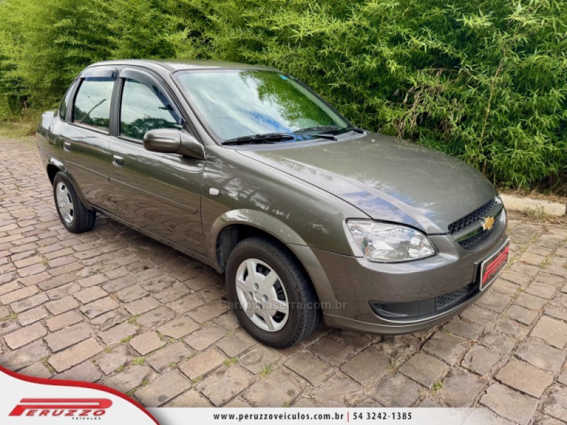 CLASSIC 1.0 MPFI LS 8V FLEX 4P MANUAL - 2014 - NOVA PRATA