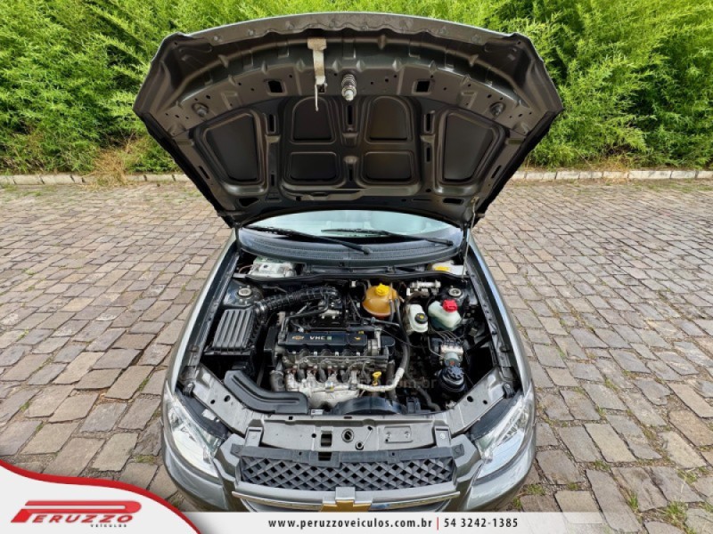 CLASSIC 1.0 MPFI LS 8V FLEX 4P MANUAL - 2014 - NOVA PRATA