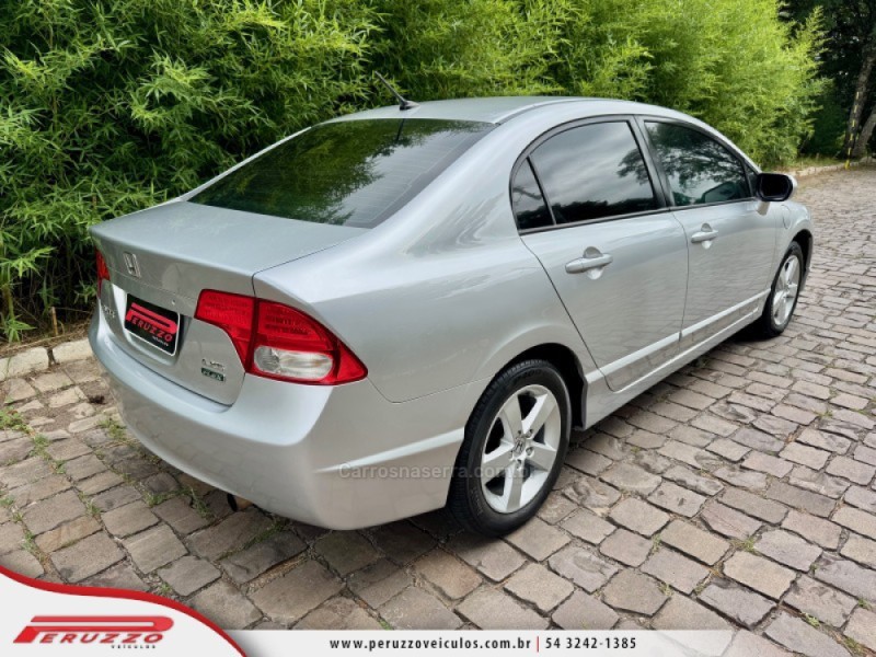 CIVIC 1.8 LXS 16V FLEX 4P MANUAL - 2009 - NOVA PRATA