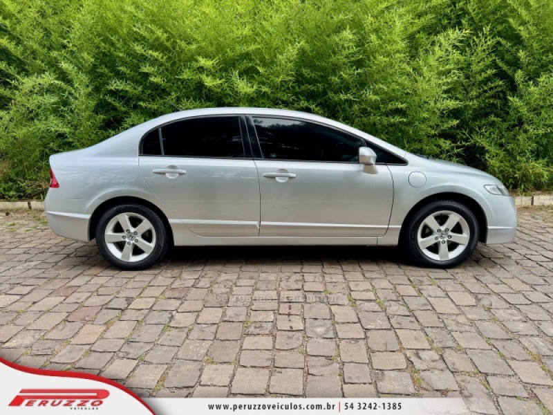 CIVIC 1.8 LXS 16V FLEX 4P MANUAL - 2009 - NOVA PRATA