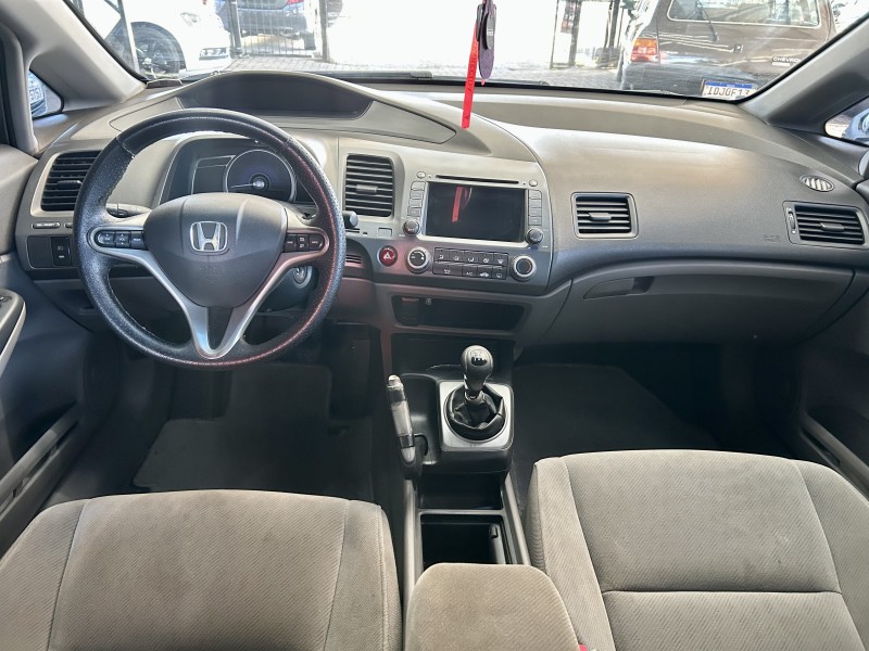 CIVIC 1.8 LXL 16V FLEX 4P MANUAL - 2011 - SãO SEBASTIãO DO CAí