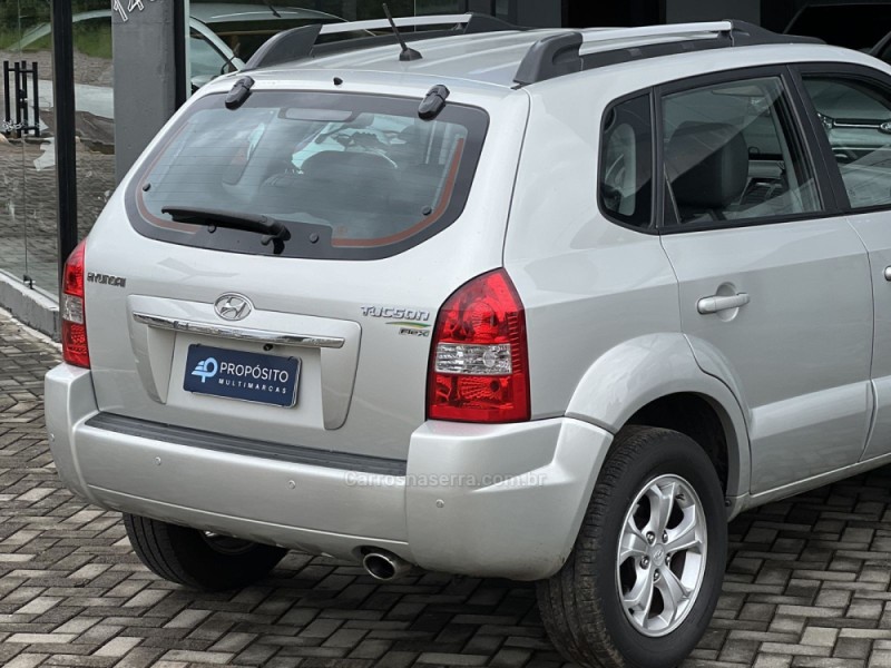 TUCSON 2.0 MPFI GLS 16V 143CV 2WD FLEX 4P AUTOMÁTICO - 2013 - ESTâNCIA VELHA