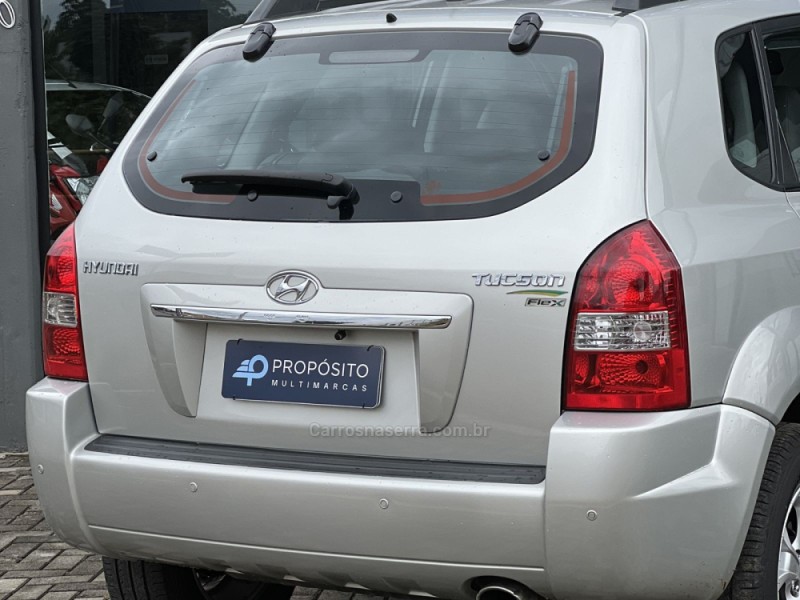 TUCSON 2.0 MPFI GLS 16V 143CV 2WD FLEX 4P AUTOMÁTICO - 2013 - ESTâNCIA VELHA
