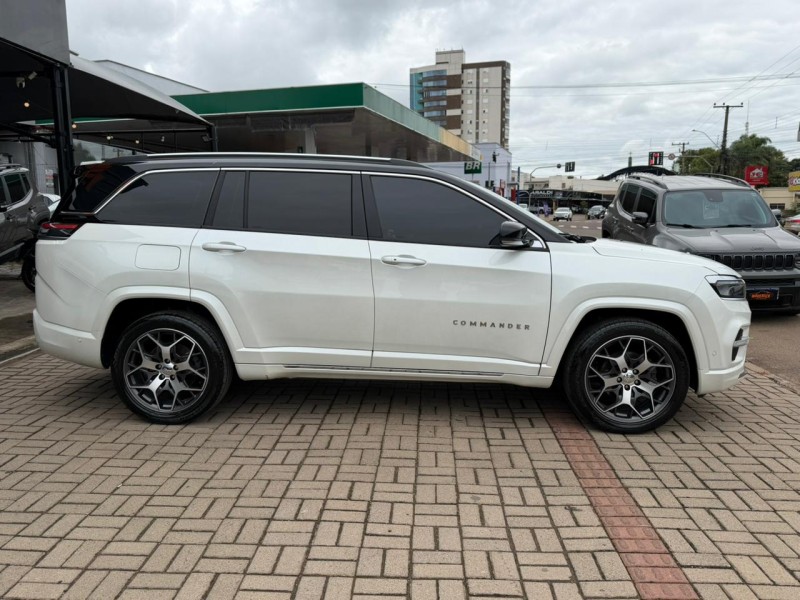 COMMANDER 1.3 OVERLAND T270 16V 4X2 TURBO FLEX 4P AUTOMÁTICO - 2022 - LAGOA VERMELHA