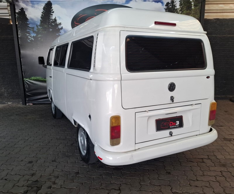 KOMBI 1.4 MI STD LOTAÇÃO 8V FLEX 3P MANUAL - 2012 - CAXIAS DO SUL