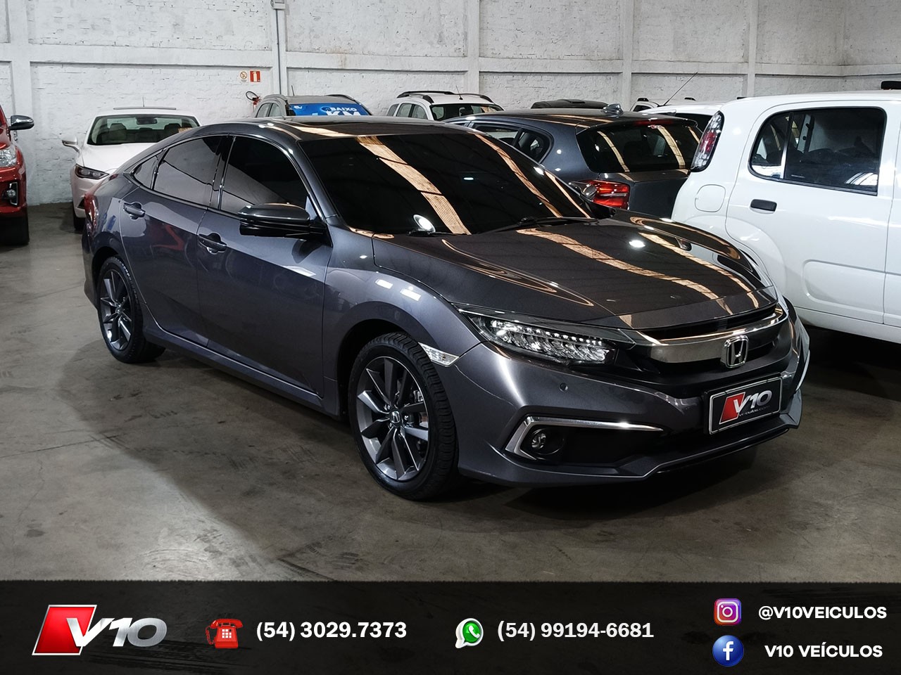 HONDA - CIVIC - 2020/2020 - Cinza - R$ 138.900,00