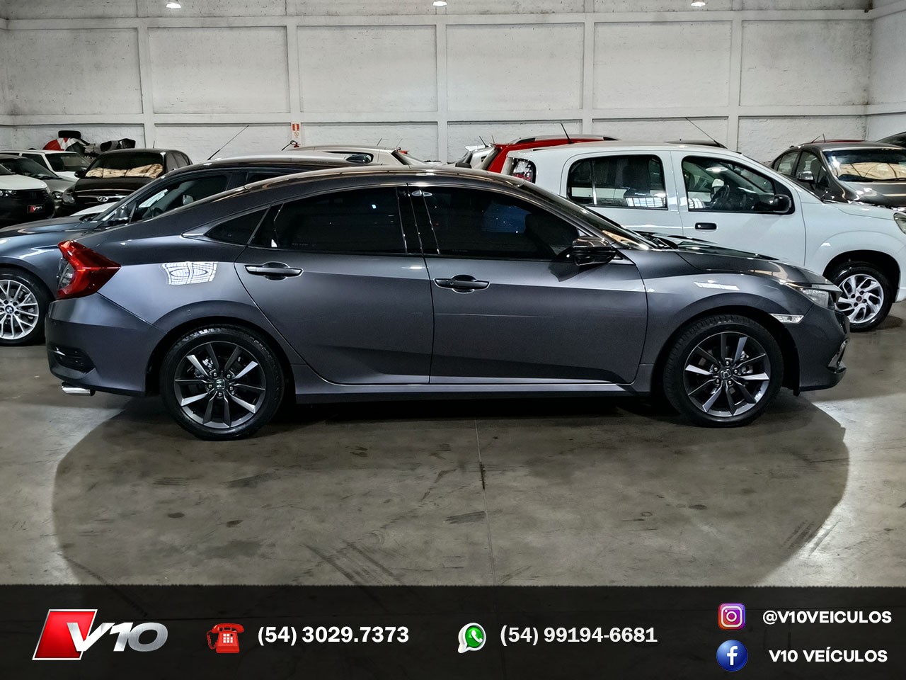 HONDA - CIVIC - 2020/2020 - Cinza - R$ 138.900,00
