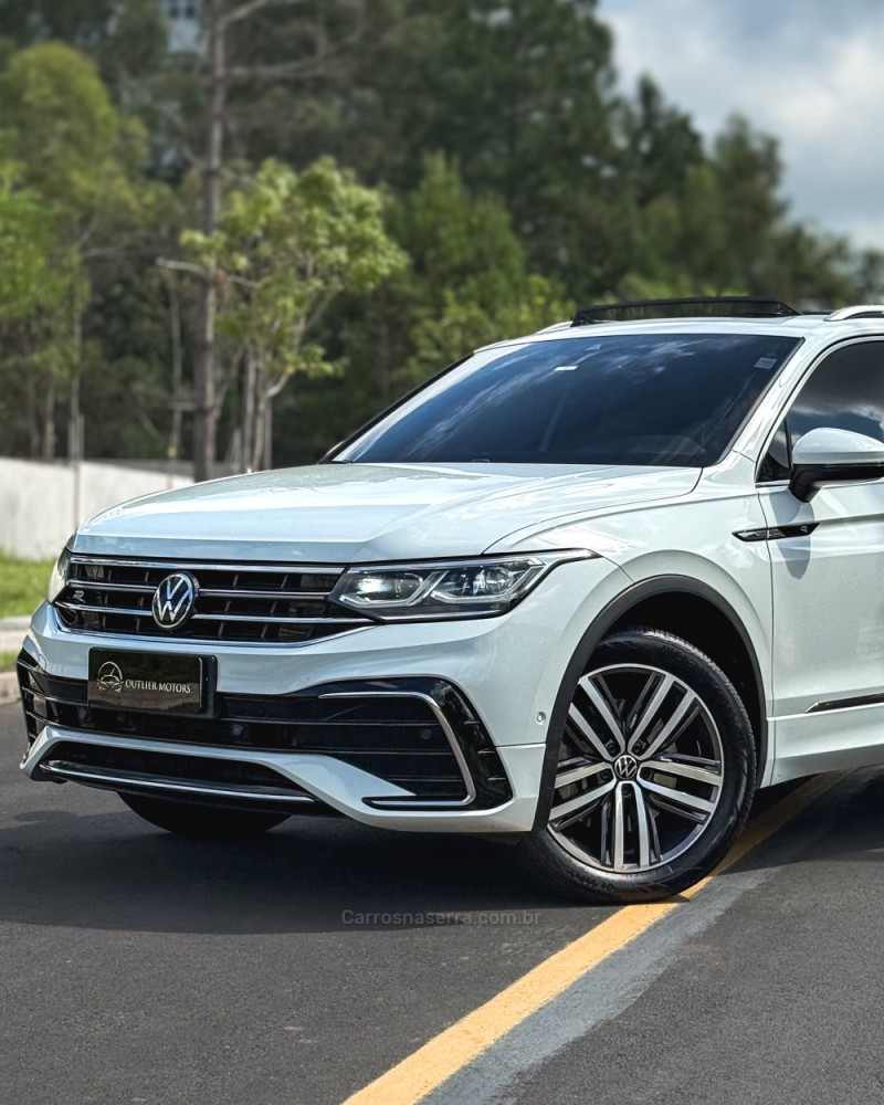 TIGUAN 2.0 TSI R-LINE 16V TURBO GASOLINA 4P TIPTRONIC - 2022 - NOVO HAMBURGO