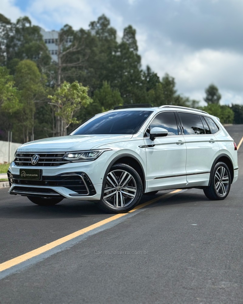 TIGUAN 2.0 TSI R-LINE 16V TURBO GASOLINA 4P TIPTRONIC - 2022 - NOVO HAMBURGO