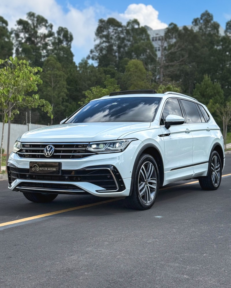 TIGUAN 2.0 TSI R-LINE 16V TURBO GASOLINA 4P TIPTRONIC - 2022 - NOVO HAMBURGO
