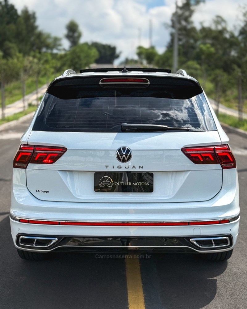 TIGUAN 2.0 TSI R-LINE 16V TURBO GASOLINA 4P TIPTRONIC - 2022 - NOVO HAMBURGO