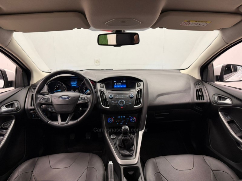 FOCUS 1.6 SE 8V FLEX 4P MANUAL - 2016 - CAXIAS DO SUL
