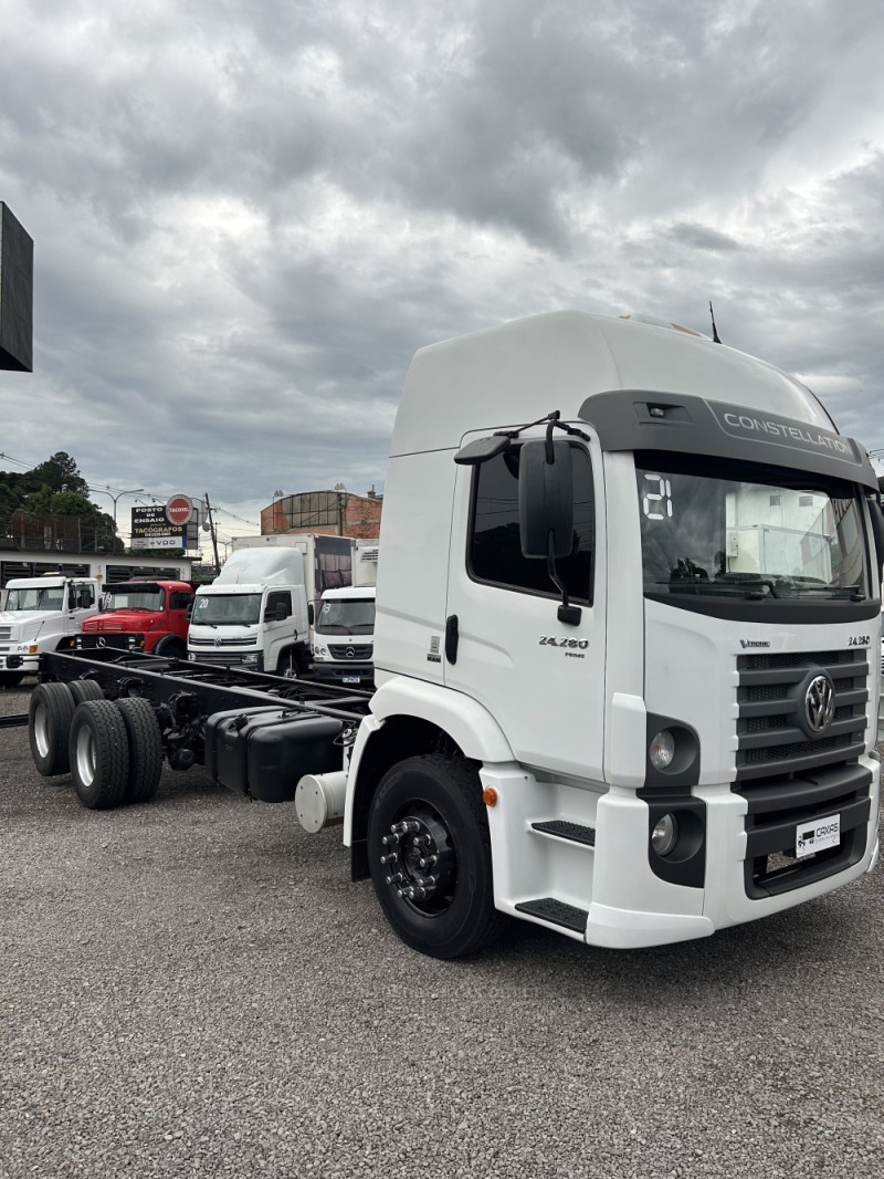 24 280 e constellation 6x2 2021 caxias do sul