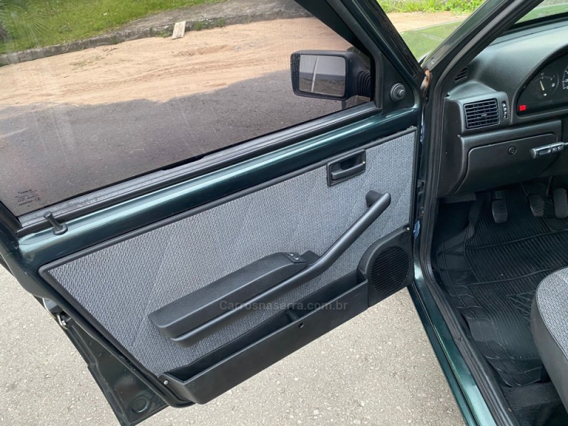 UNO 1.0 IE MILLE EP 8V GASOLINA 4P MANUAL - 1996 - CAXIAS DO SUL