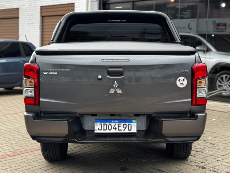 L200 OUTDOOR 2.5 HPE 4X4 CD 8V TURBO INTERCOOLER DIESEL 4P AUTOMÁTICO - 2025 - SAPUCAIA DO SUL