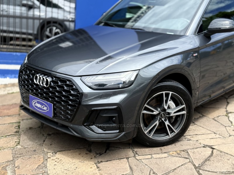 Q5 2.0 55 TFSI PHEV SPORTBACK PERFORMANCE BLACK QUATTRO HÍBRIDO 4P AUTOMÁTICO - 2023 - CAXIAS DO SUL
