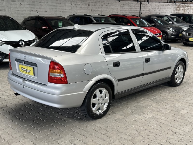 ASTRA 2.0 SFI GLS SEDAN 16V GASOLINA 4P MANUAL - 1999 - CAXIAS DO SUL