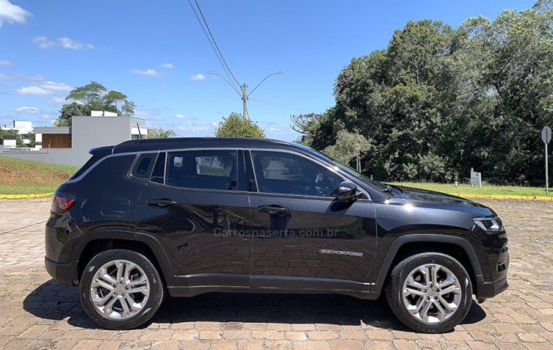 COMPASS 1.3 LONGITUDE T270 16V TURBO 4X2 FLEX 4P AUTOMÁTICO - 2022 - GUAPORé