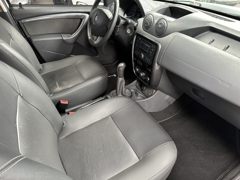 DUSTER 1.6 DYNAMIQUE 4X2 16V FLEX 4P MANUAL - 2013 - CAXIAS DO SUL