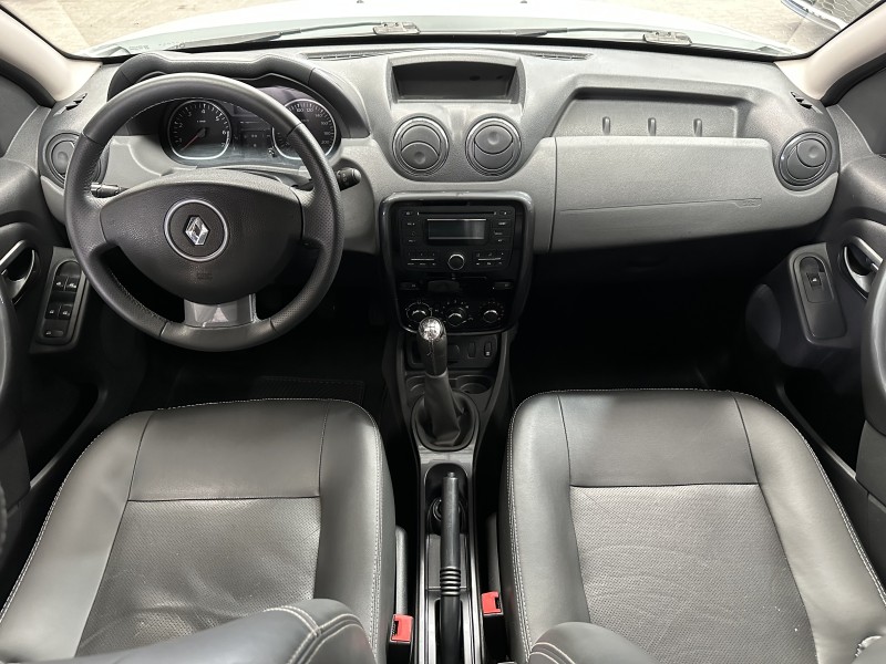 DUSTER 1.6 DYNAMIQUE 4X2 16V FLEX 4P MANUAL - 2013 - CAXIAS DO SUL