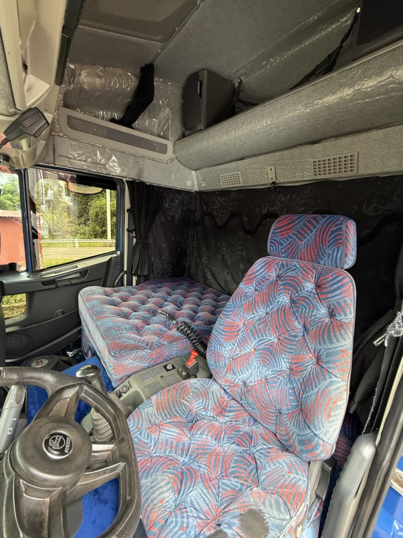 TECTOR 240E28S STRADALE 6X2 - 2013 - ARROIO DO MEIO