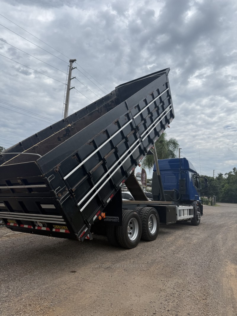 TECTOR 240E28S STRADALE 6X2 - 2013 - ARROIO DO MEIO