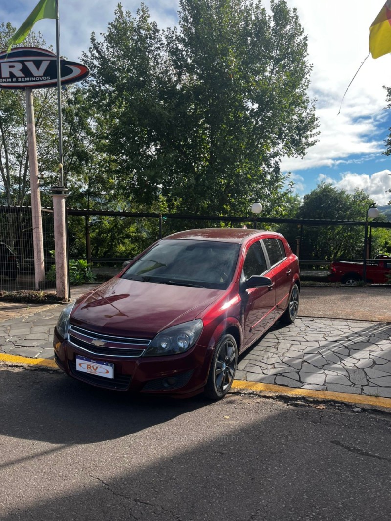 vectra 2.0 mpfi gt hatch 8v flex 4p automatico 2011 carlos barbosa
