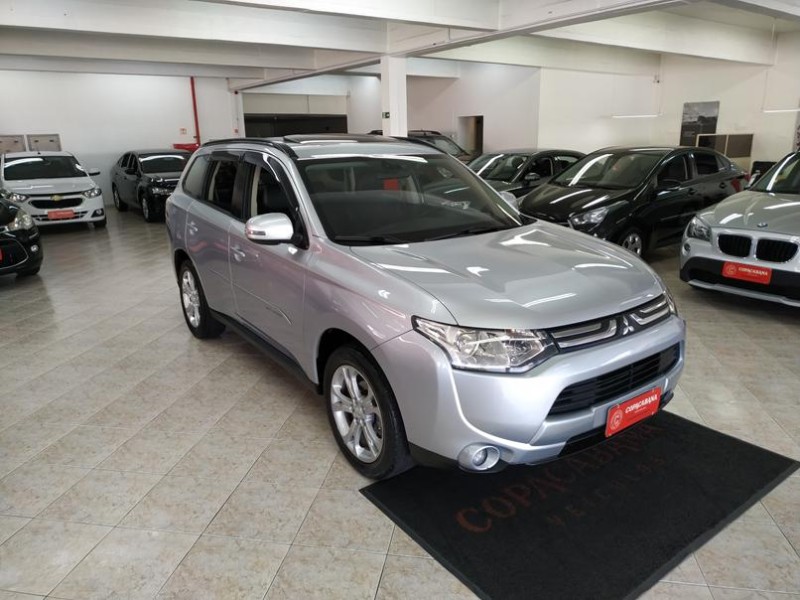 OUTLANDER 2.0 16V GASOLINA 4P AUTOMÁTICO - 2015 - CAXIAS DO SUL