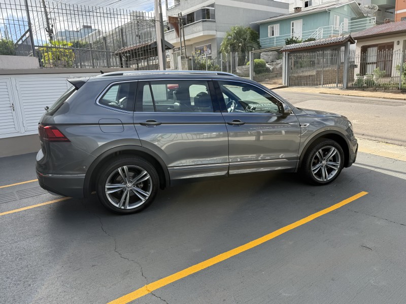 TIGUAN 2.0 ALLSPACE R-LINE 350 TSI 4X4 GASOLINA 4P - 2019 - BENTO GONçALVES