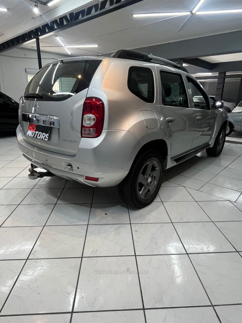 DUSTER 2.0 DYNAMIQUE 4X2 16V FLEX 4P AUTOMÁTICO - 2012 - CAXIAS DO SUL