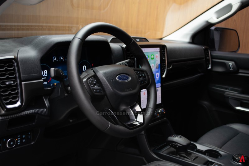 RANGER 3.0 V6 LIMITED PLUS CD TURBO 4X4 DIESEL 4P AUTOMÁTICO - 2024 - GARIBALDI