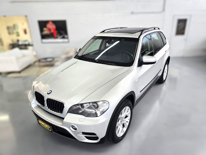 X5 3.0 4X4 35I 6 CILINDROS 24V GASOLINA 4P AUTOMÁTICO - 2012 - CAXIAS DO SUL