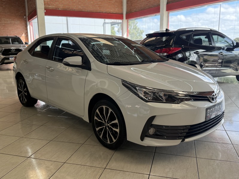 COROLLA 2.0 XEI 16V FLEX 4P AUTOMÁTICO - 2019 - FARROUPILHA