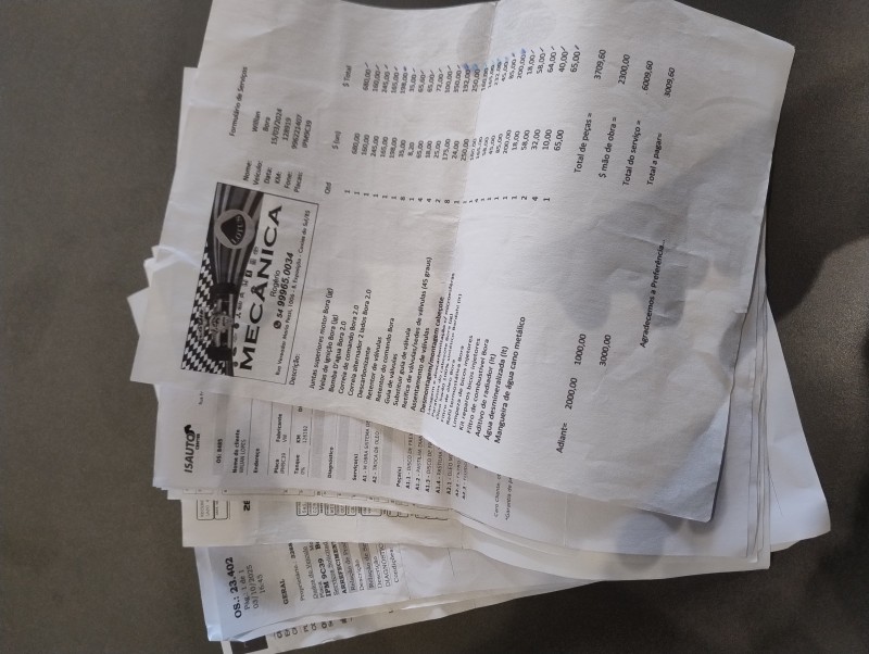 BORA 2.0 MI 8V GASOLINA 4P AUTOMÁTICO - 2009 - CAXIAS DO SUL