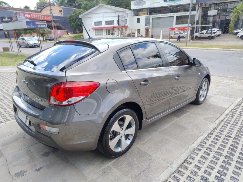 CRUZE 1.8 LT SPORT6 16V FLEX 4P AUTOMÁTICO - 2014 - CAXIAS DO SUL