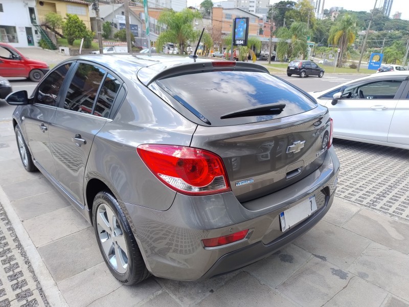 CRUZE 1.8 LT SPORT6 16V FLEX 4P AUTOMÁTICO - 2014 - CAXIAS DO SUL