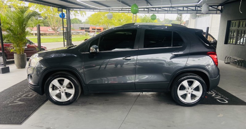 TRACKER 1.8 MPFI LTZ 4X2 16V FLEX 4P AUTOMÁTICO - 2014 - CANELA