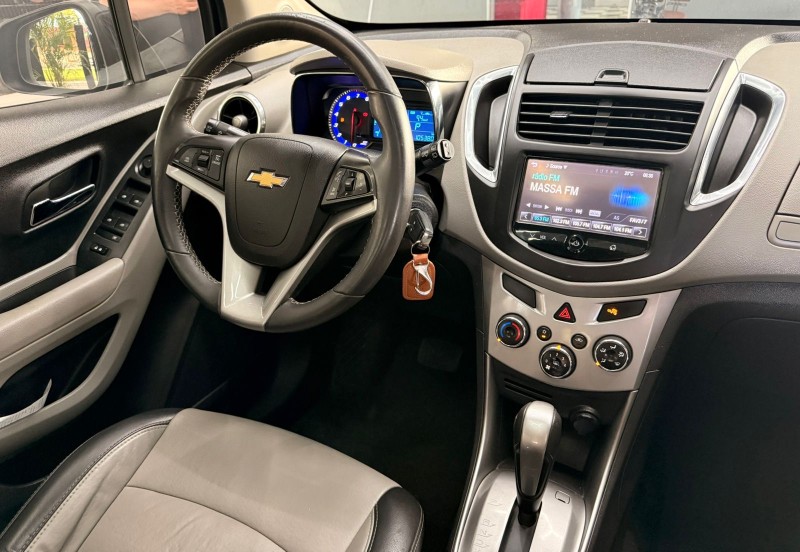 TRACKER 1.8 MPFI LTZ 4X2 16V FLEX 4P AUTOMÁTICO - 2014 - CANELA