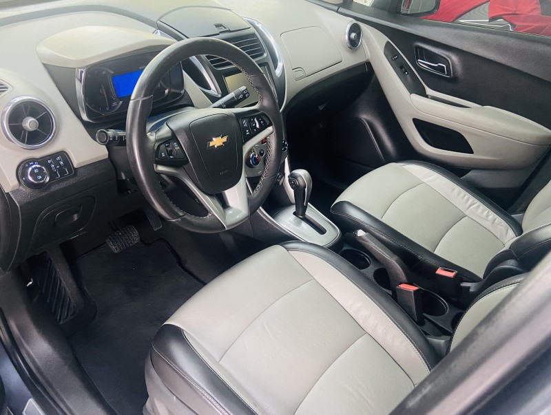 TRACKER 1.8 MPFI LTZ 4X2 16V FLEX 4P AUTOMÁTICO - 2014 - CANELA