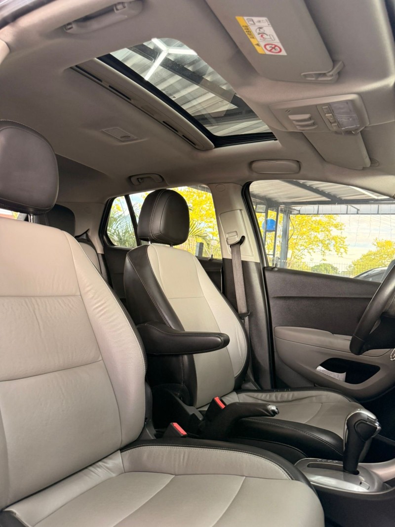 TRACKER 1.8 MPFI LTZ 4X2 16V FLEX 4P AUTOMÁTICO - 2014 - CANELA