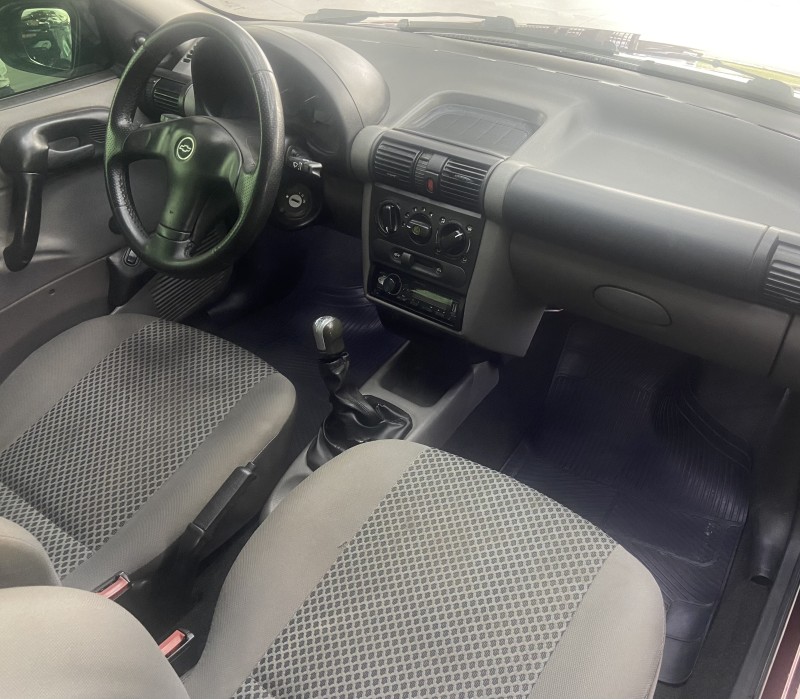 CLASSIC 1.0 MPFI LIFE 8V FLEX 4P MANUAL - 2010 - CANELA