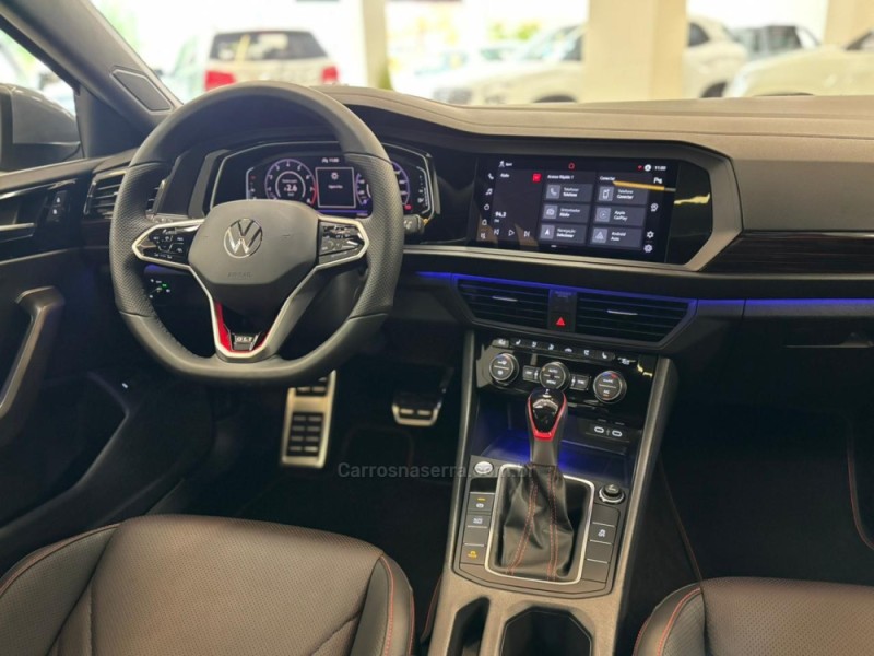 JETTA 2.0 16V TSI GLI 350 GASOLINA 4P AUTOMÁTICO - 2024 - CARLOS BARBOSA