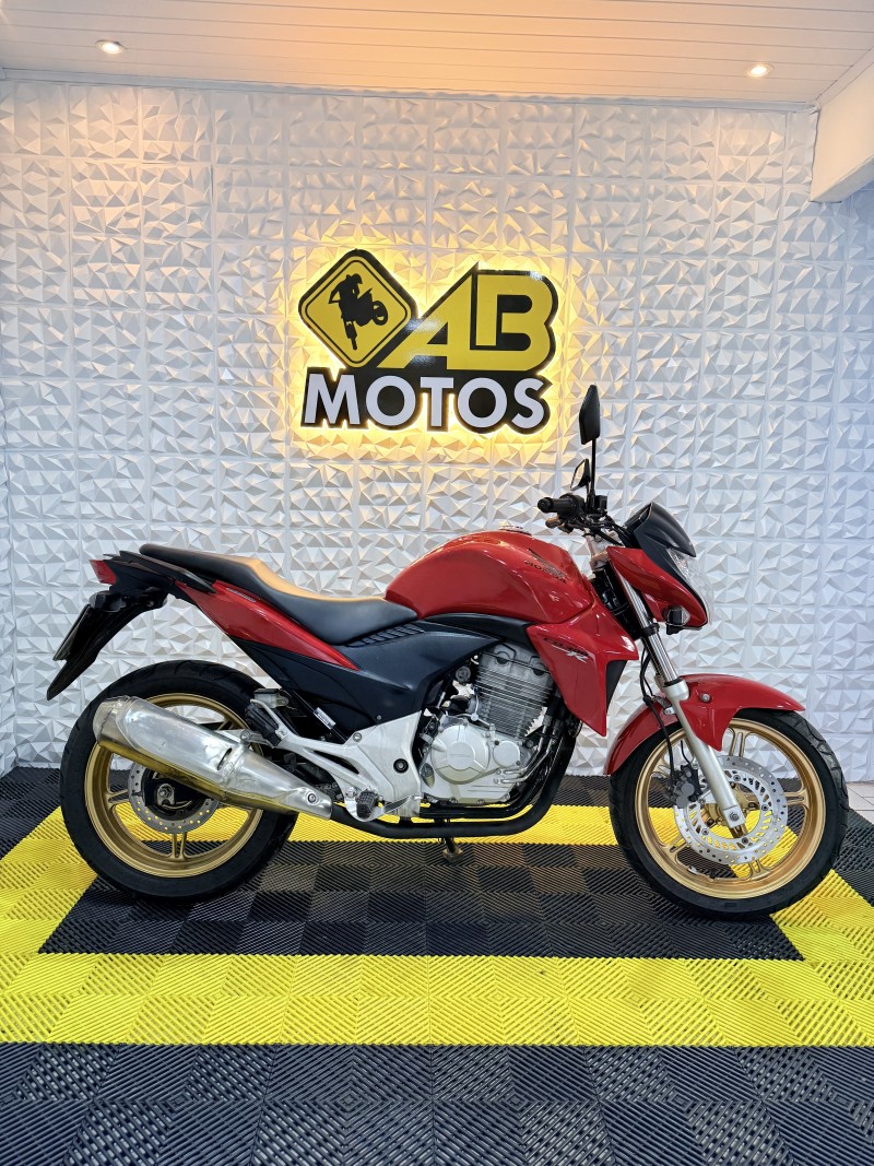 CB 300R  - 2015 - CAXIAS DO SUL