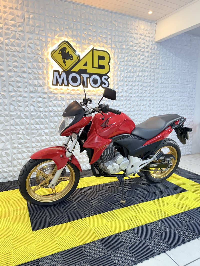 CB 300R  - 2015 - CAXIAS DO SUL