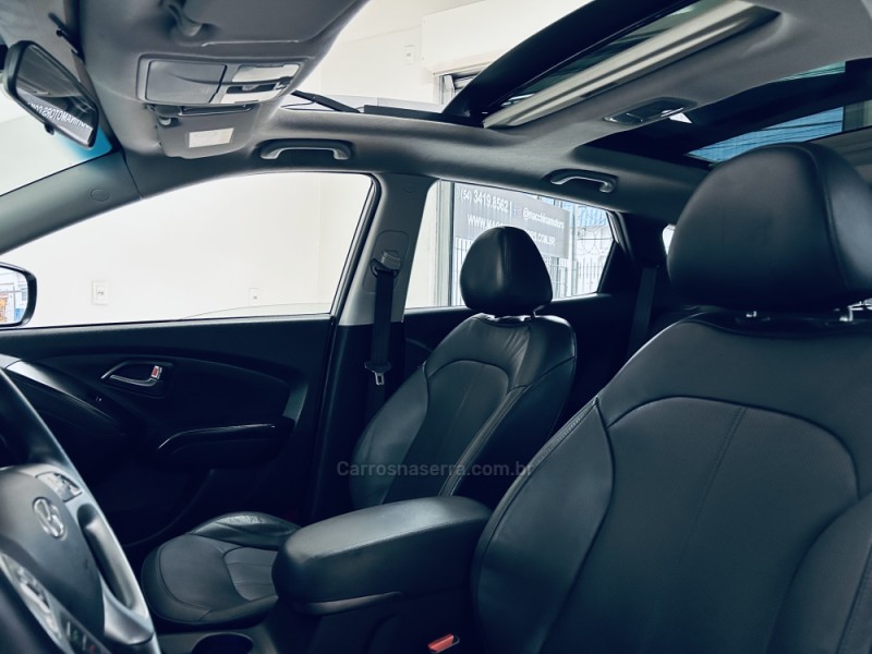 IX35 2.0 LAUNCHING EDITION 16V FLEX 4P AUTOMÁTICO - 2017 - CAXIAS DO SUL